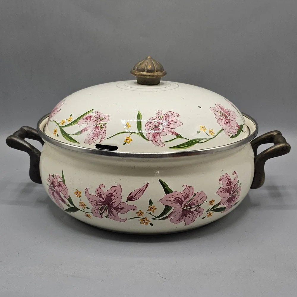 VTG Normandy Dutch Oven 3.5 QT Enamelware Pink Lily Floral Flowers Grandmacore